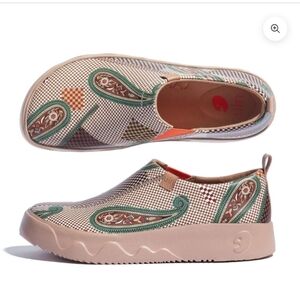 UIN Women's Paisley Check II Toledo IX Walking Shoe NEW!! Size 8.5